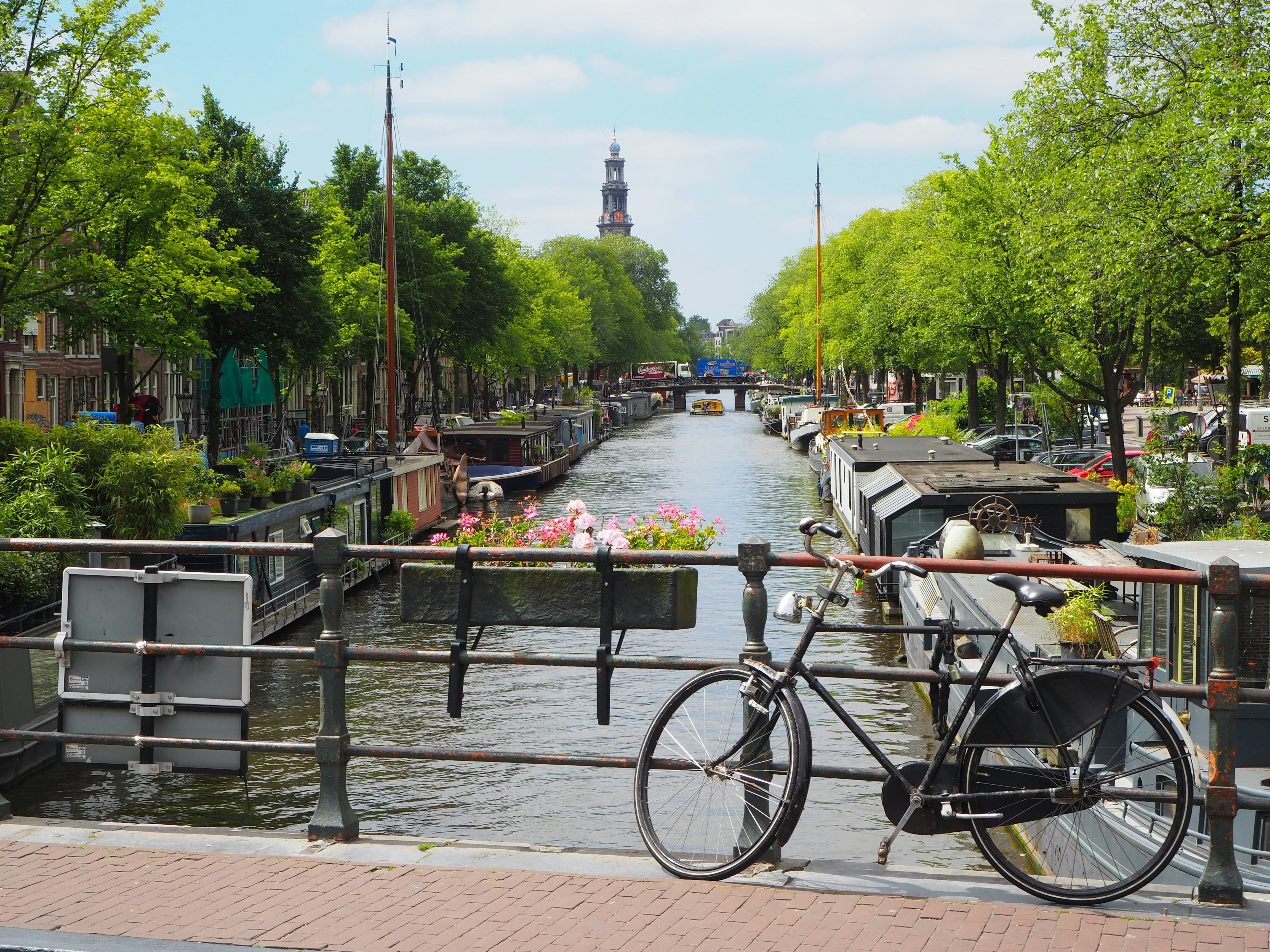 Cannabis Tourism and 420-Friendly Travel